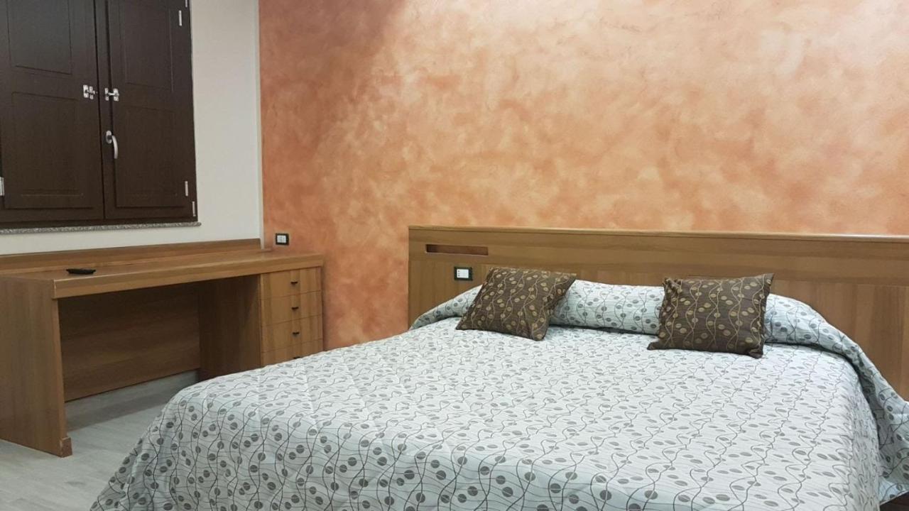 Hotel Caligiuri Decollatura מראה חיצוני תמונה