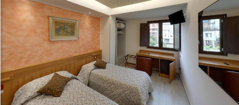 Hotel Caligiuri Decollatura מראה חיצוני תמונה